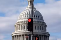 Thượng viện Mỹ thông qua dự luật ngân sách ngăn chính phủ đóng cửa