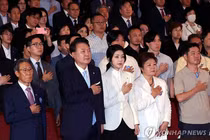 Tổng thống Hàn Quốc đề xuất biện pháp giảm căng thẳng với Triều Tiên