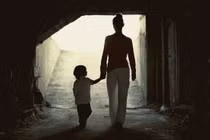 Cuộc hôn nhân cay đắng của cặp vợ chồng sinh con “một bề”