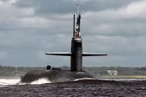 “Danh sách cưỡng hiếp” các nữ thủy thủ trên tàu ngầm hạt nhân Mỹ