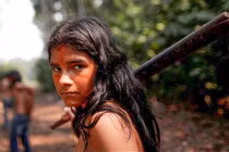 Video: Bộ lạc quyết bảo vệ rừng Amazon đến 'giọt máu cuối cùng'