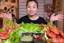 Quỳnh Trần JP bất ngờ khoe tin vui mua được nhà mới