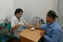 Gia đình giàu có ở Sài Gòn sốc nặng trước kết quả ADN của 2 bé gái