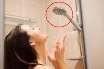 "Kẻ giết người giấu mặt" trong phòng tắm mùa đông