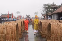 Cậu bé bị tước học vị tiến sĩ sau nghi án khai man tuổi đi thi