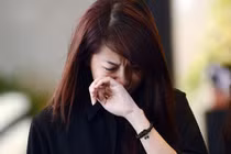 Chuyện tình đẹp của nữ sinh bị CSGT bắt 8 lần