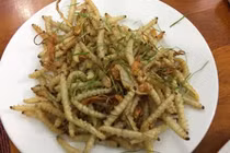 Đặc sản ở Việt Nam nhìn ghê rợn nhưng giá nửa triệu/kg