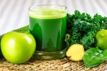 2 loại nước uống buổi sáng, 3 uống buổi tối giúp thải độc