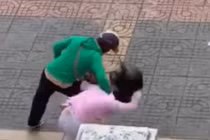 Phẫn nộ vợ bầu 7 tháng bị chồng nhẫn tâm đánh đập không thương tiếc