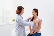 Bị ốm vì thời tiết nắng nóng, 12 cung hoàng đạo ra sao?