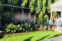 Không gian nhà vườn giản dị của ca sĩ Hương Lan ở Mỹ