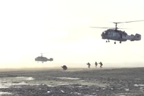 Video: Hải quân Nga “làm nóng” Bắc Cực bằng cuộc tập trận quy mô lớn