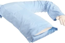 Video: Chiếc gối dành cho các cô nàng độc thân