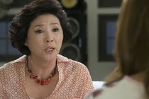 Mặc cảm với mùi cơ thể, gái xinh không dám gần gũi đàn ông