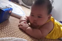 Chiến Thắng khoe loạt ảnh mới của con trai bụ bẫm, đáng yêu