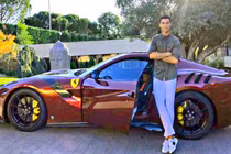 Video: CR7 kiếm tiền như nào để có khối tài sản 450 triệu USD