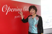 Mất nửa tài sản, nữ tỷ phú Hồng Kông vẫn muốn mua tòa tháp siêu đắt