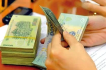 Ngân hàng đầu tiên công bố thưởng Tết Đinh Dậu 2017