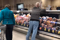 Mẹo giúp bạn tiết kiệm cả cục tiền khi mua đồ ăn