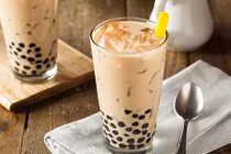 Cô gái thử thách bạn trai chạy 10km mua trà sữa giữa nắng nóng