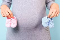 Vợ bị chê không đẻ được con trai, chồng nói một câu cả họ im lặng