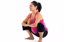 4 bài tập giúp mẹ bầu đẻ thường dễ dàng, bớt đau đớn