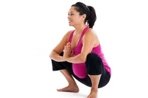 4 bài tập giúp mẹ bầu đẻ thường dễ dàng, bớt đau đớn