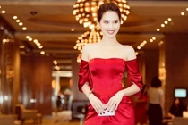 Ngọc Trinh diện váy đỏ chót khoe thân hình nuột không tỳ vết