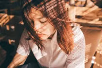 Có những người chỉ có thể giữ trong tim thôi ai à