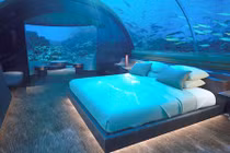 Phòng khách sạn dưới đáy biển giá 50.000 USD/đêm