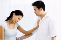 Hành động gây sốc của thanh niên khi thấy tai nạn tàu hỏa