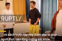 Video: Cách luyện tập thể lực có 1-0-2 của cánh mày râu TQ