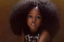 Chân dung bé gái xinh đẹp nhất thế giới