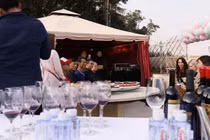 Có nhiều tiền, đàn ông Trung Quốc đổ xô lấy vợ Đông Âu