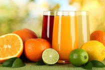 Uống nước trái cây không đường kiểu này còn hại hơn cả uống nước ngọt