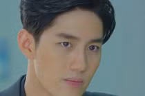 Tôi giật thót thấy vợ cũ nằm ngủ ngon lành trên giường của mình