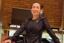 Vóc dáng của Phi Nhung ở ngưỡng U50 khiến ai nấy đều bật ngửa