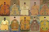 Tại sao Tần Thủy Hoàng mặc long bào màu đen?