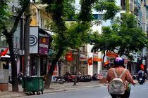 Hà Nội rợp cờ đỏ trước ngày Quốc khánh