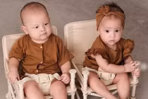 Cười ngất khoảnh khắc Lisa măm nhầm "vếu" ba Kim Lý