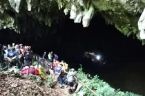 Cả một đội bóng mất tích bí ẩn trong hang động Thái Lan