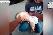 Video: Khoảnh khắc “nghẹt thở” khi cảnh sát sơ cứu em bé 1 tuổi bị hóc bánh