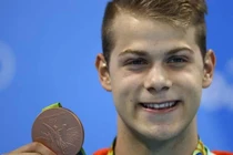 Kình ngư Hungary bị bắt vì tấn công tình dục cô gái 18 tuổi