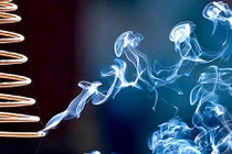 Bà bầu có nên thắp hương trên bàn thờ tổ tiên