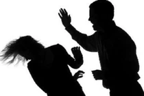 Chồng bạo hành vợ hi sinh 12 năm mót từng cọng rau nuôi chồng