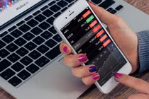 Nam hướng dẫn viên du lịch kiếm tiền tại nhà bằng cách này