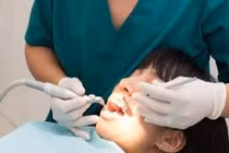 Bài học để đời từ hai lần làm răng thẩm mỹ mất 160 triệu