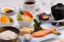 7 bí quyết đơn giản giúp người Nhật sống lâu trăm tuổi