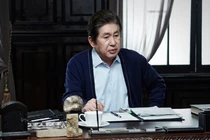 Cuộc tình trong bóng tối suốt 13 năm đẩy diễn viên 75 tuổi vào bi kịch