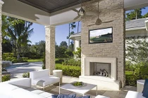 Mát lạnh “tường tranh vách đá” ngày hè